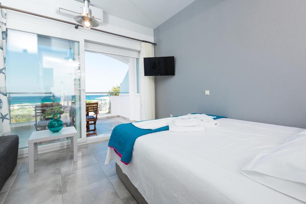 Artemis Beach Apartments Хрисі-Амудья Екстер'єр фото